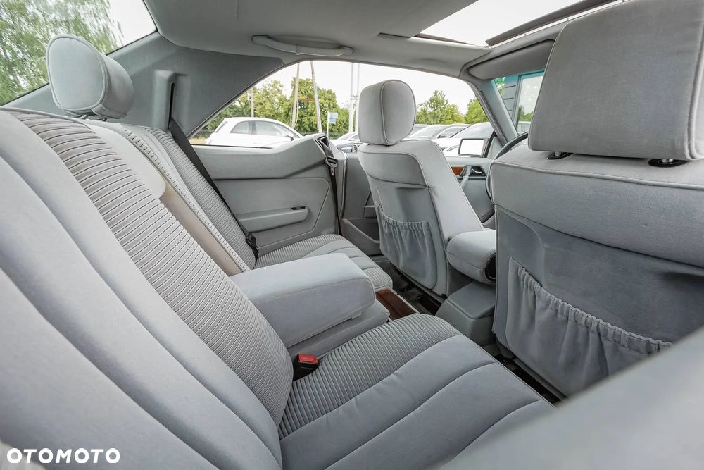 Mercedes-Benz W124 (1984-1993) - 23