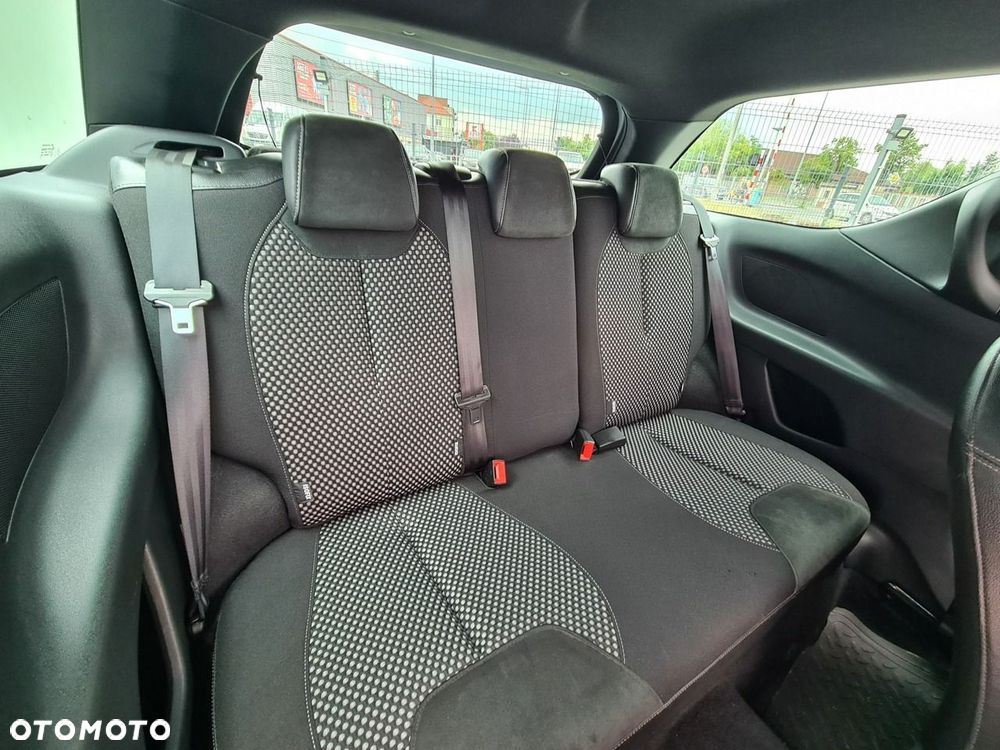 Citroën DS3 1.6 HDi SportChic - 23