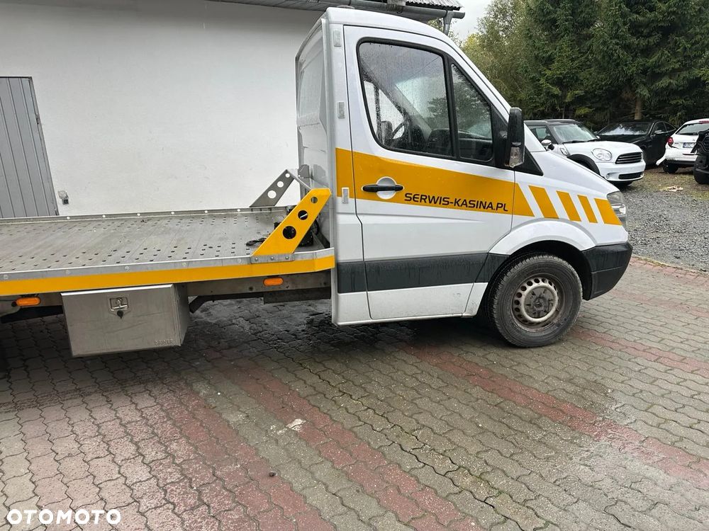 Mercedes-Benz Sprinter - 16