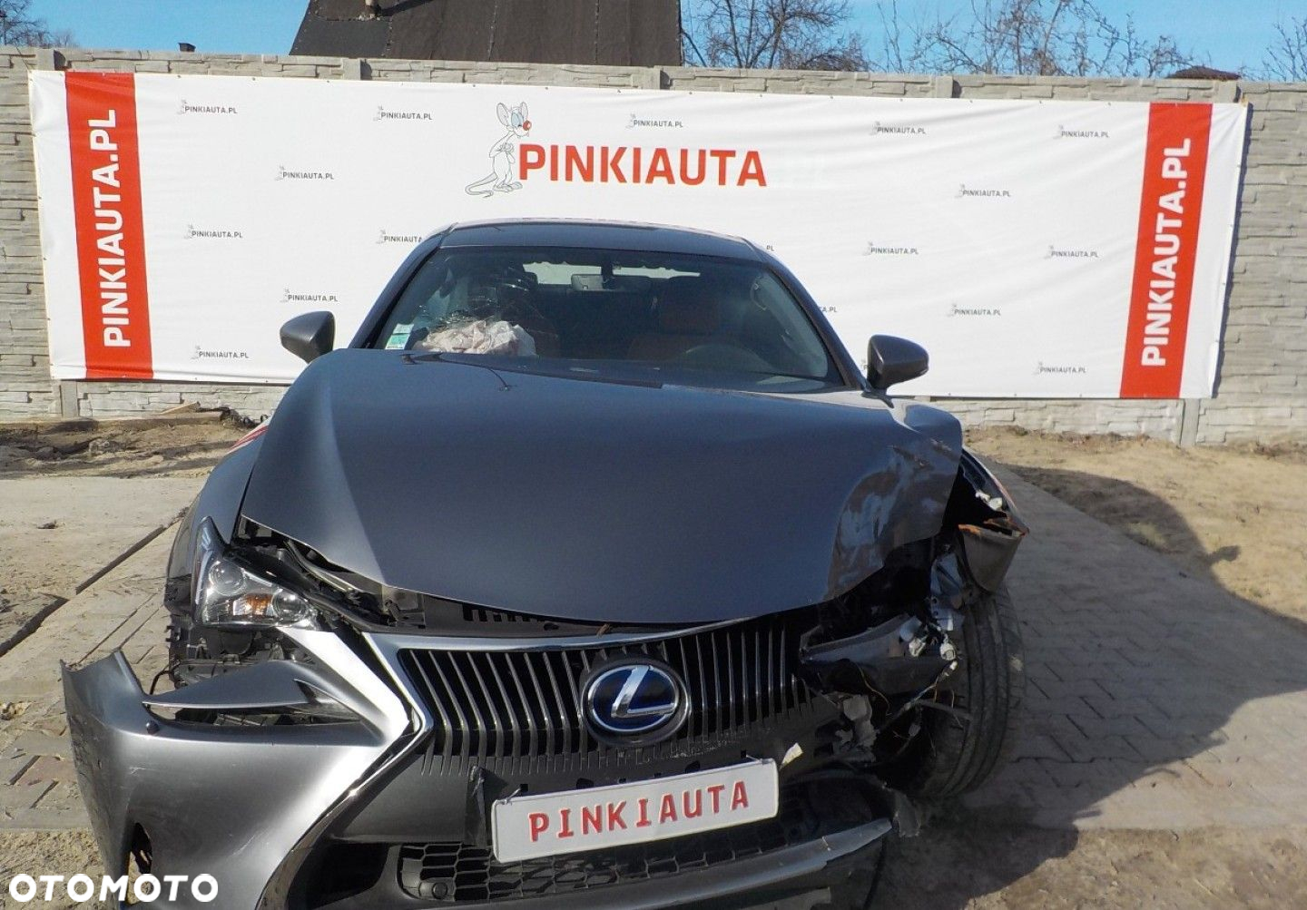 Lexus RC - 3