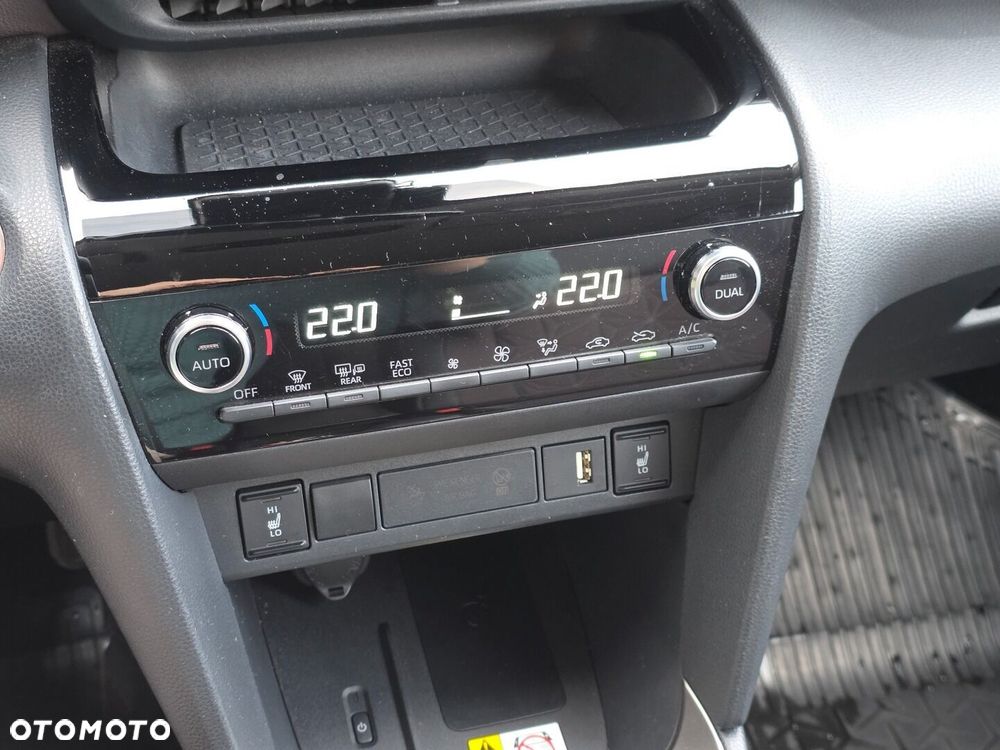 Toyota Yaris Cross - 14