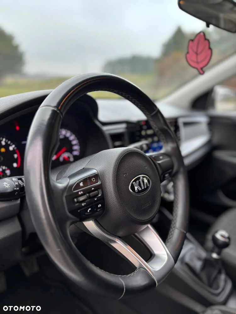 Kia Rio 1.2 Attract - 22