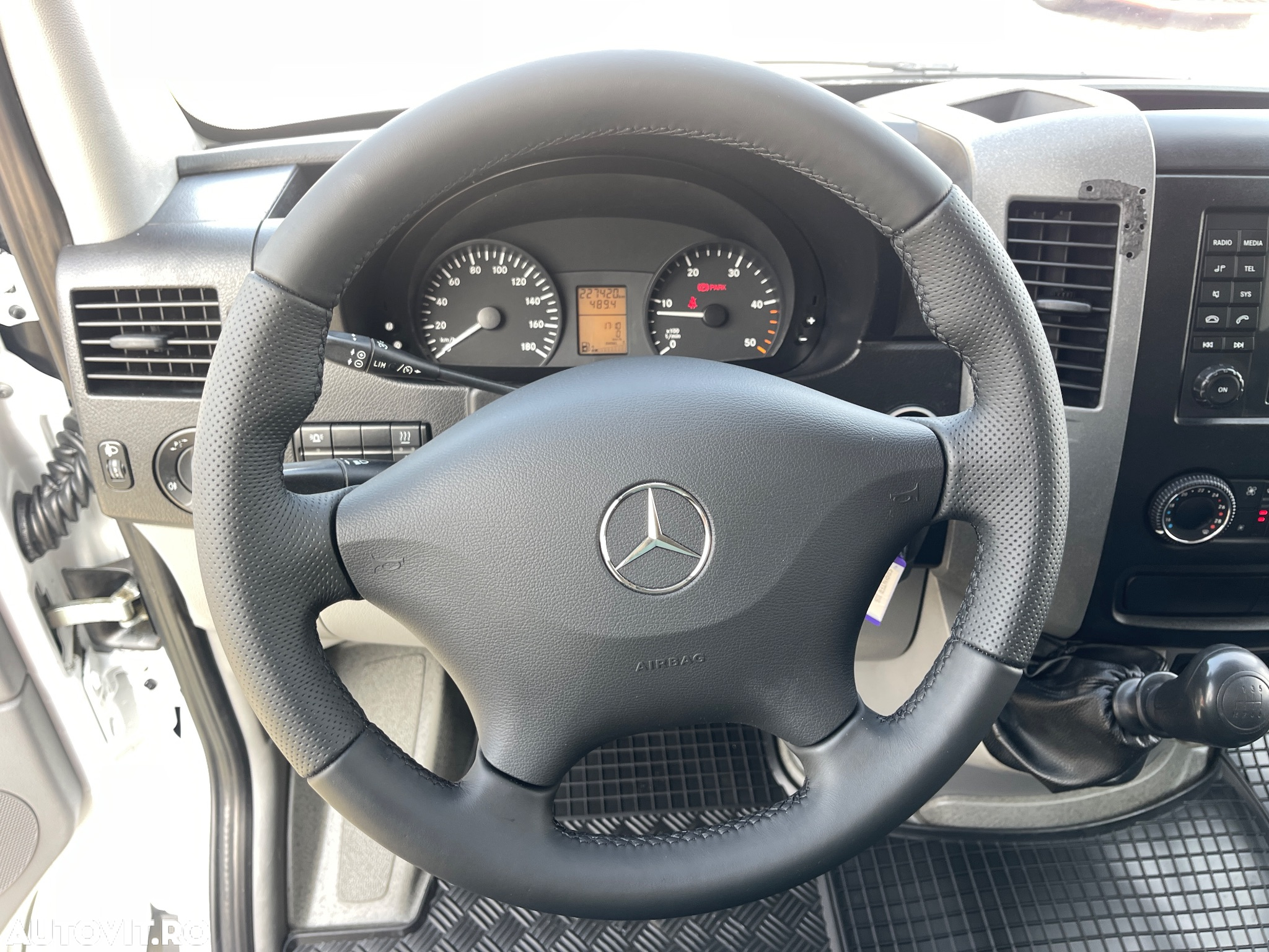 Mercedes-Benz Sprinter 316CDI MEDIU - 28