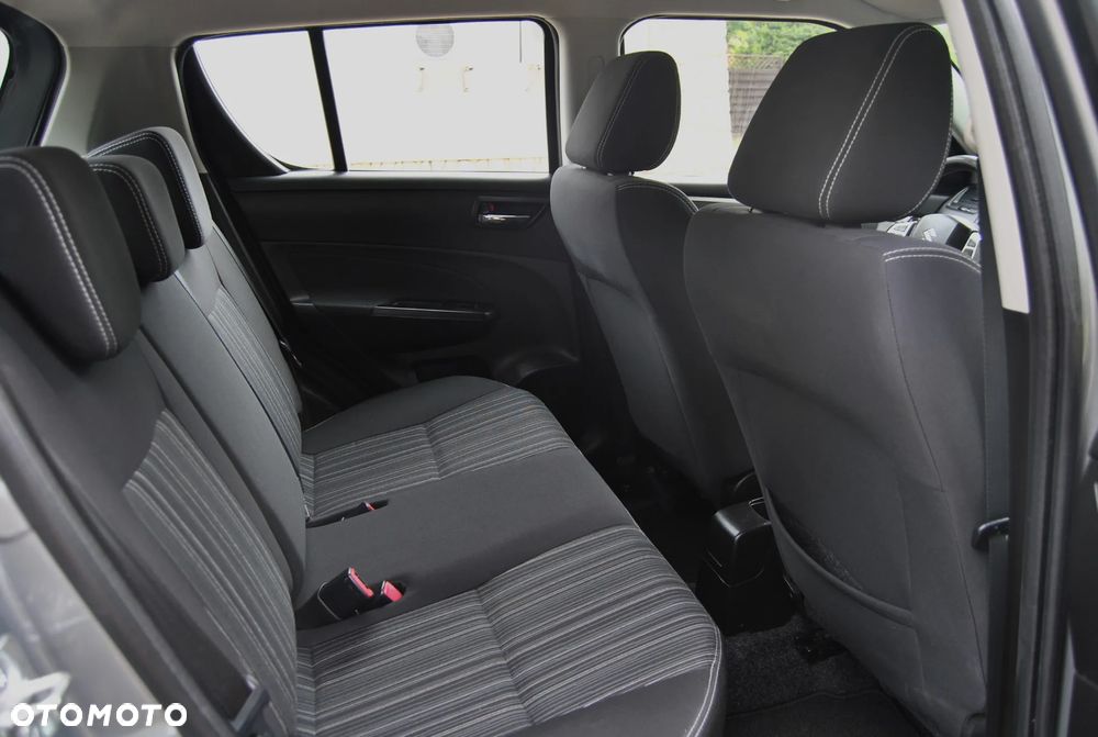 Suzuki Swift - 8