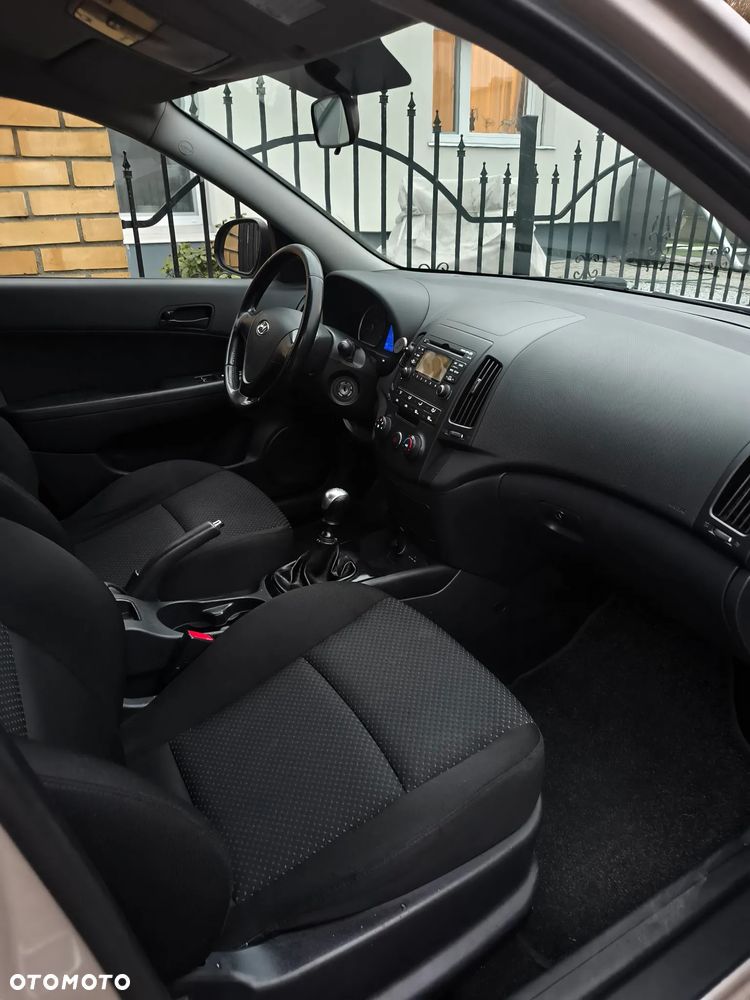 Hyundai i30 1.6 CRDi Blue Classic - 13