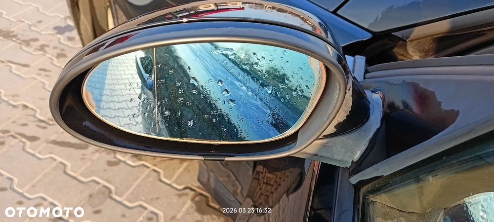 BMW Seria 3 318d DPF - 12