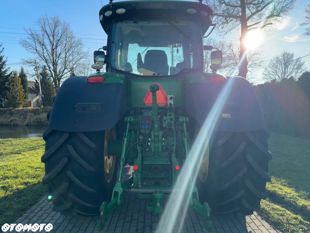 John Deere 8345R - 8