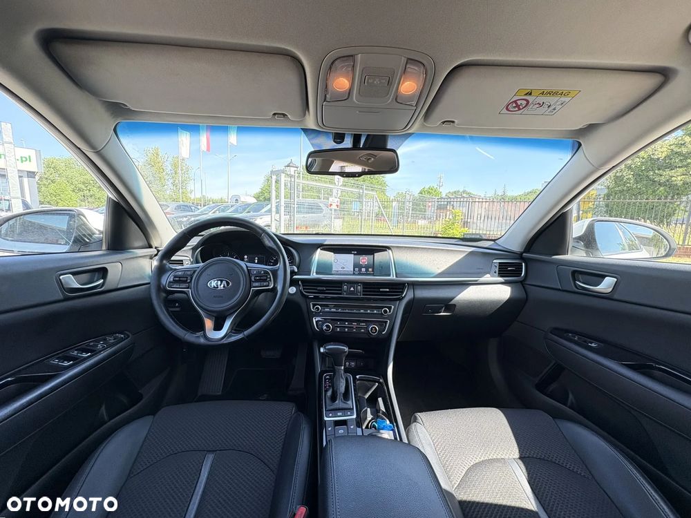 Kia Optima 1.7 CRDI L DCT - 24