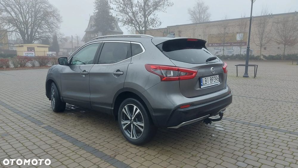 Nissan Qashqai 1.2 DIG-T Xtronic TEKNA+ - 3