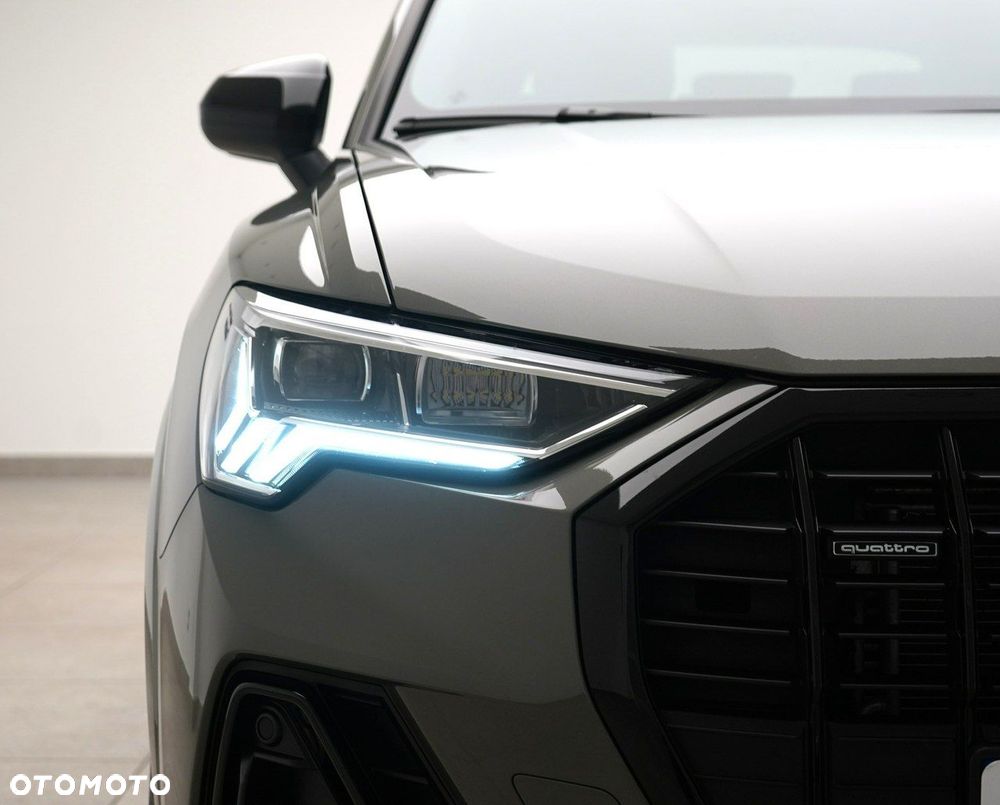 Audi Q3 - 10