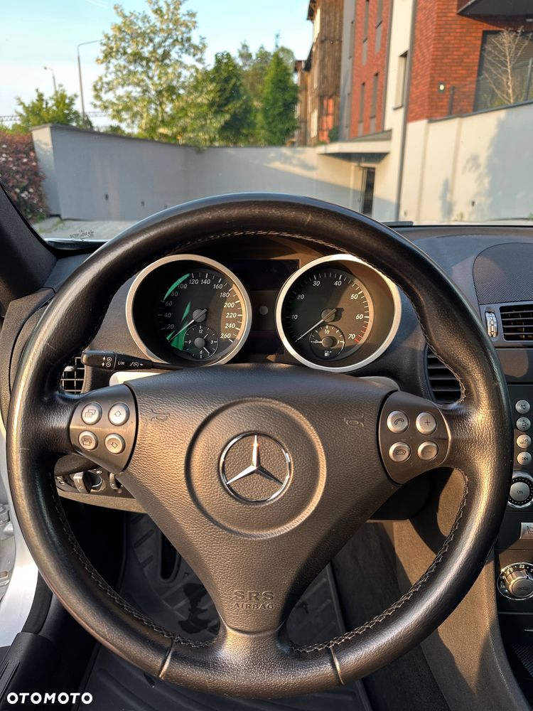 Mercedes-Benz SLK - 11