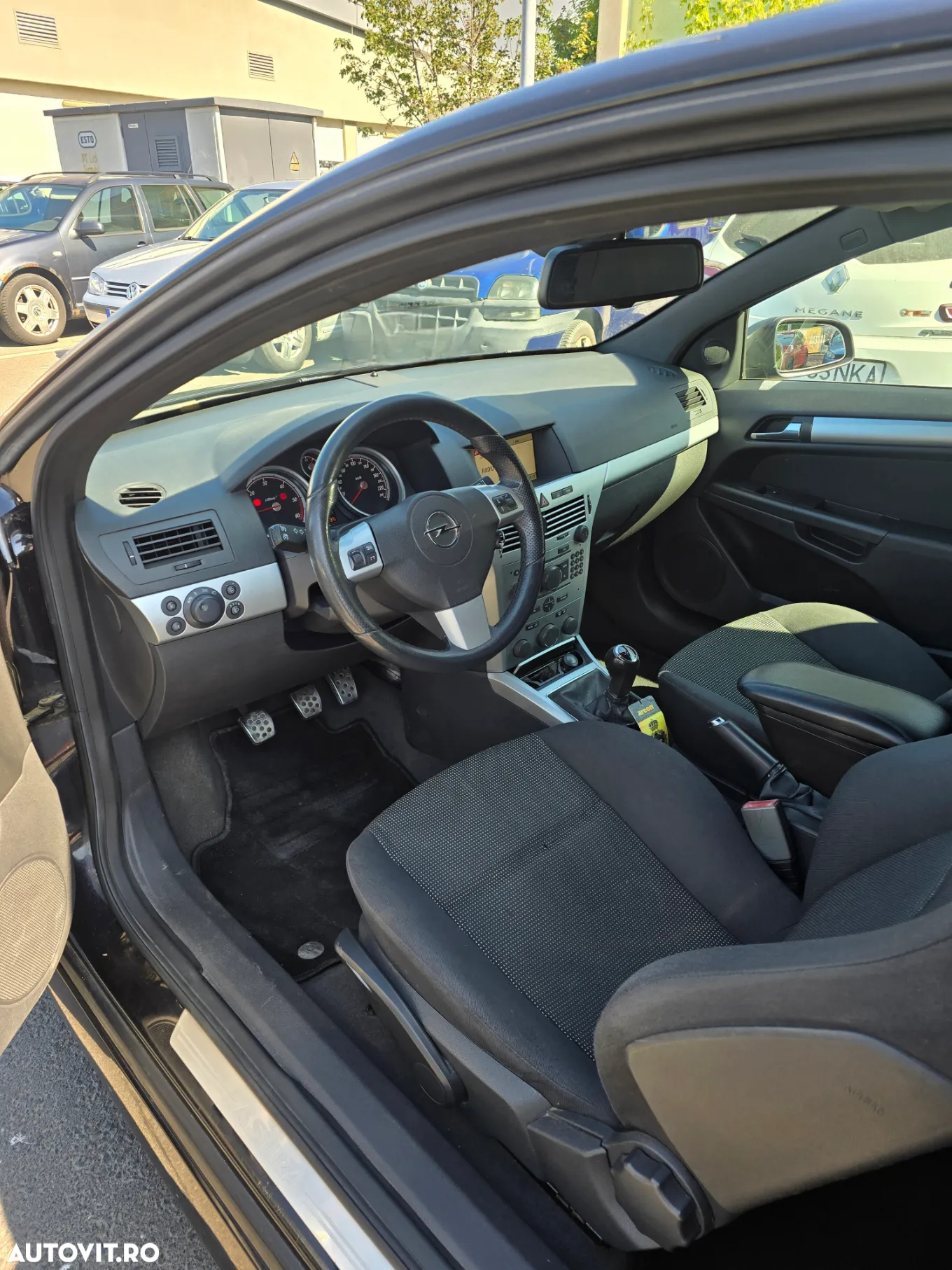 Opel Astra GTC 1.7 CDTI Sport - 11