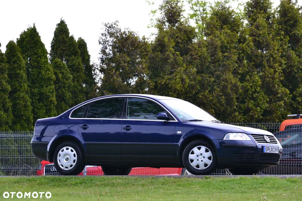 Volkswagen Passat 1.6 Exclusive - 6