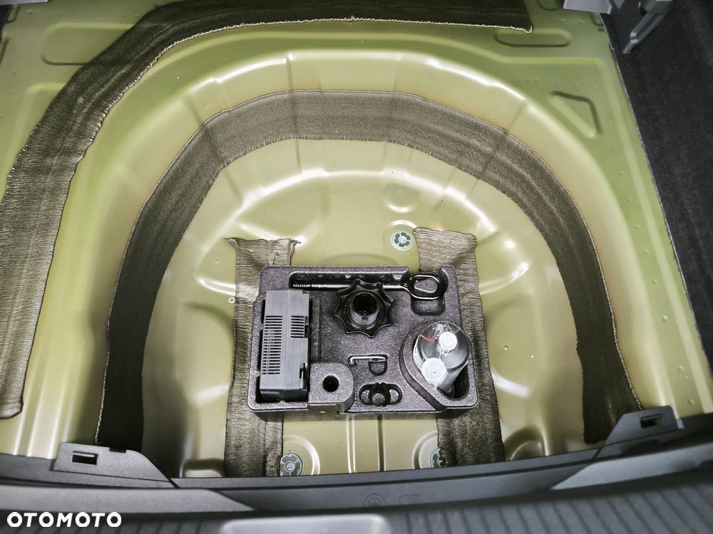 Volkswagen Taigo 1.5 TSI ACT Style DSG - 12