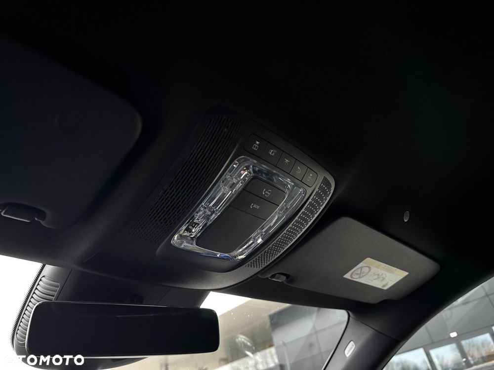 Mercedes-Benz Klasa A 220 4-Matic AMG Line 7G-DCT - 27