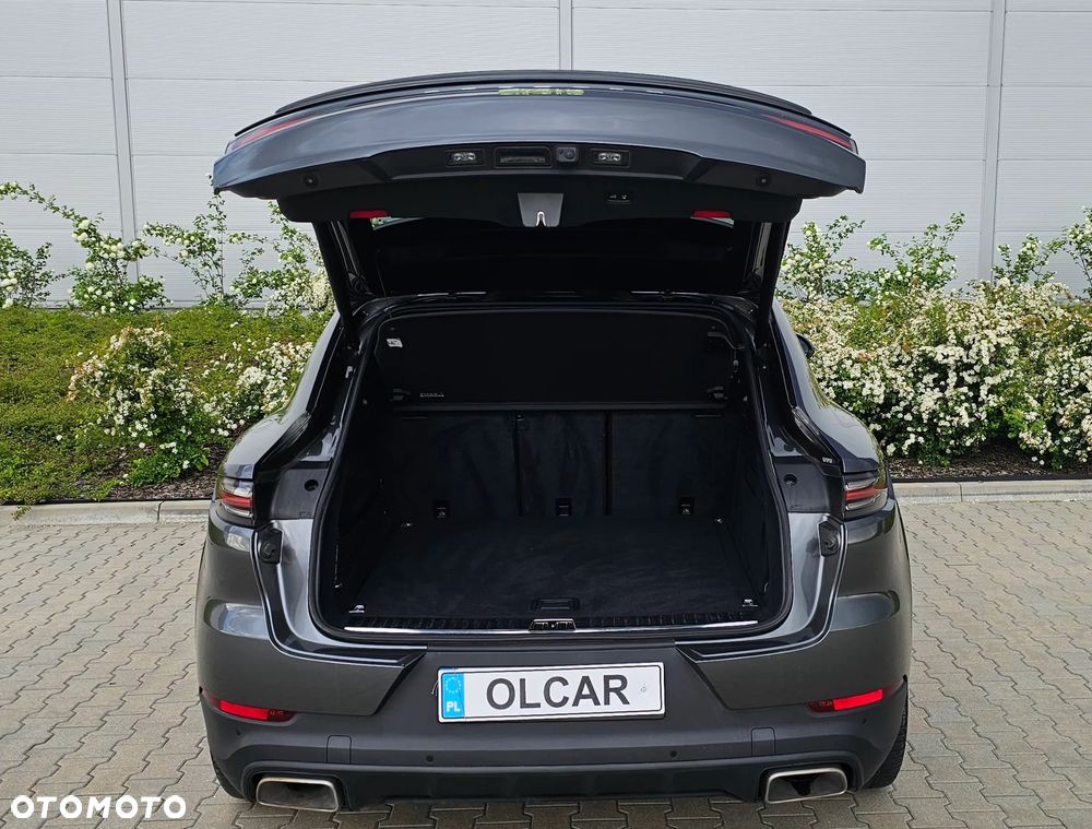 Porsche Cayenne - 9