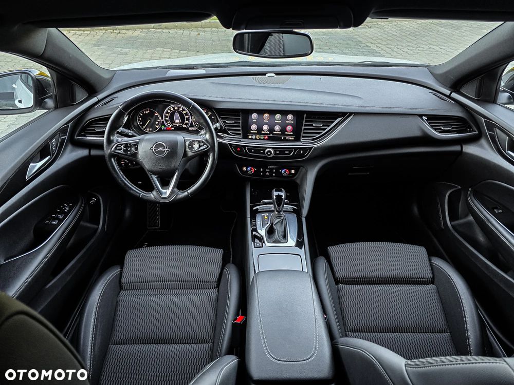 Opel Insignia - 9