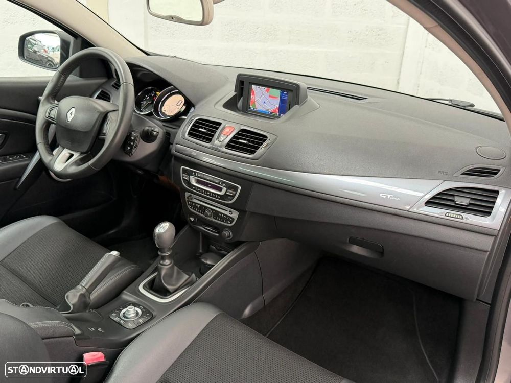 Renault Mégane Coupe 1.5 dCi GT Line EDC - 27