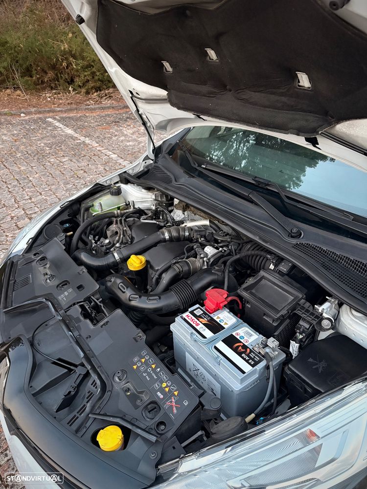 Renault Clio - 19