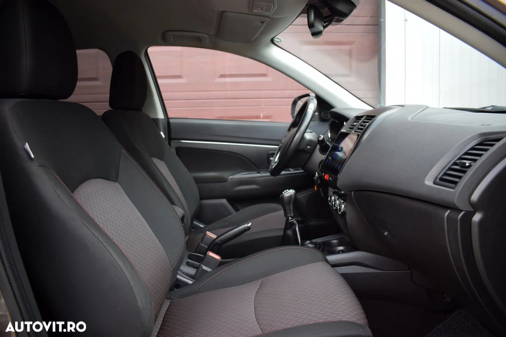 Mitsubishi ASX 1.6 2WD 35 Jahre - 13