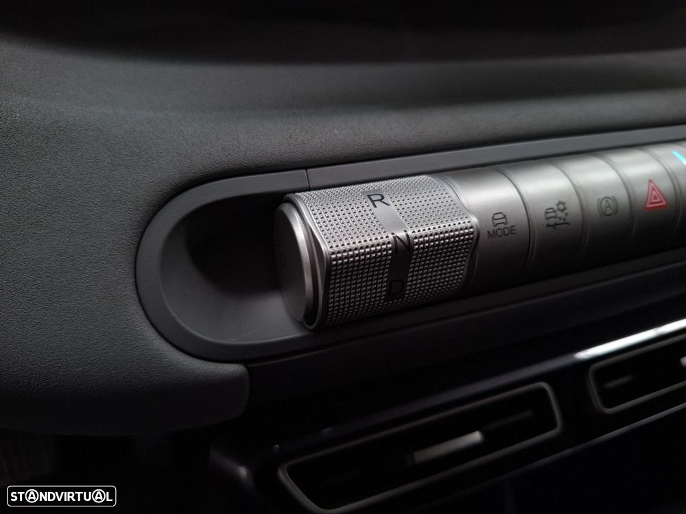 BYD Dolphin Surf 43.2 kWh Comfort - 18