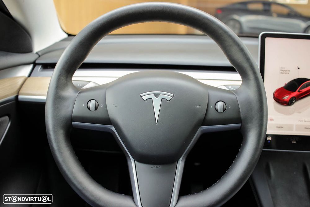 Tesla Model 3 Standard Range Plus RWD - 13