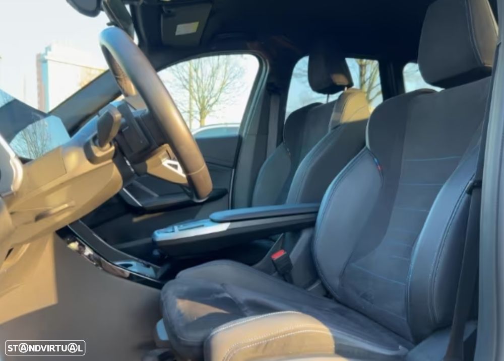 BMW iX1 xDrive30 Pack Desportivo M - 11