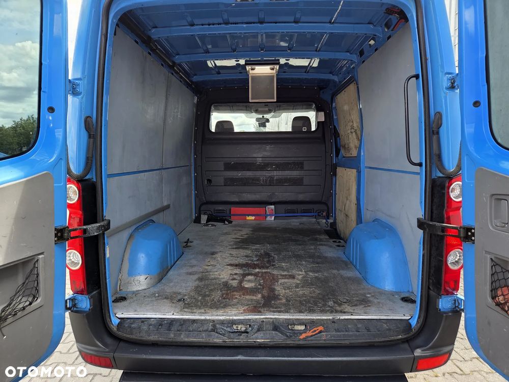 Volkswagen CRAFTER - 11