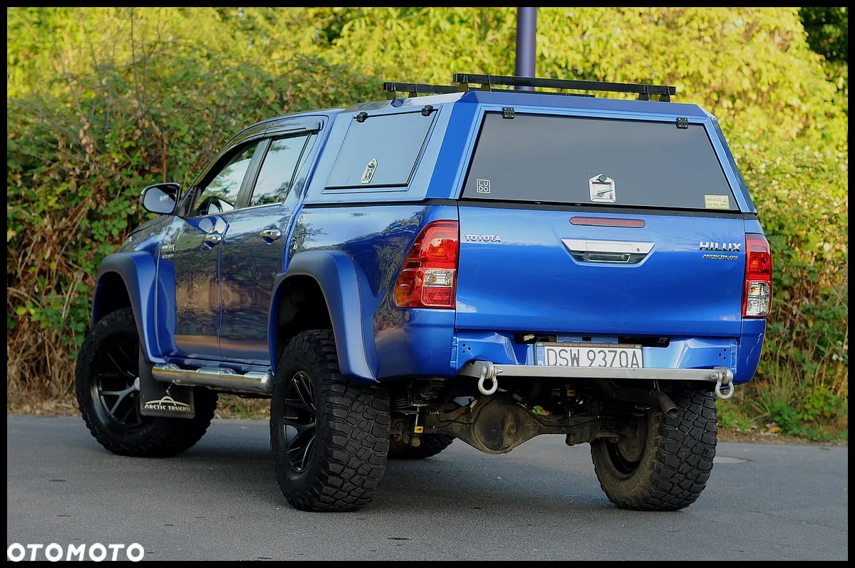 Toyota Hilux - 13