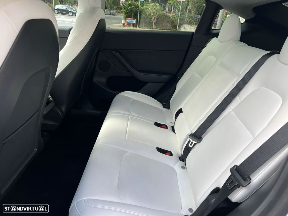 Tesla Model Y Long Range Tração Integral - 3