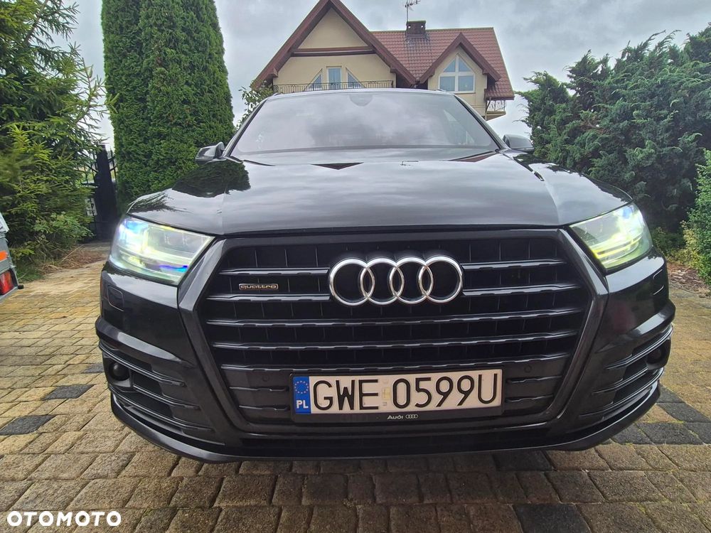 Audi Q7 - 16