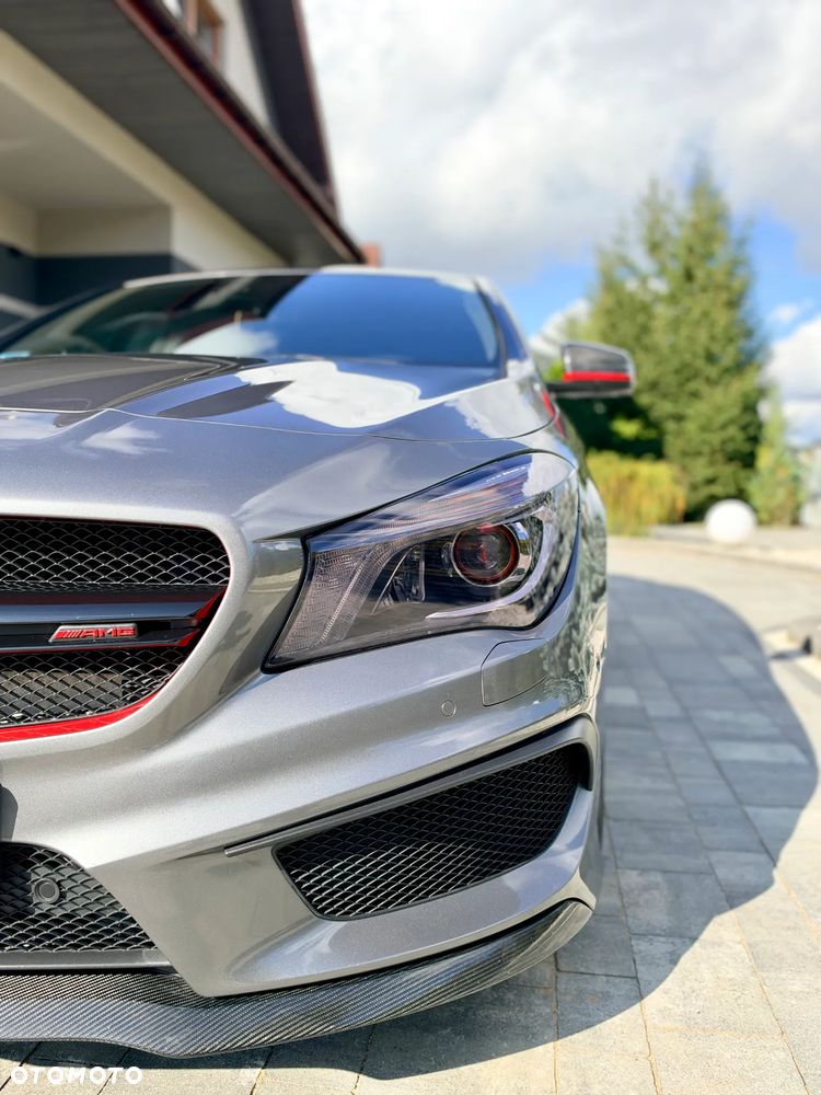 Mercedes-Benz CLA 45 AMG 4-Matic - 4
