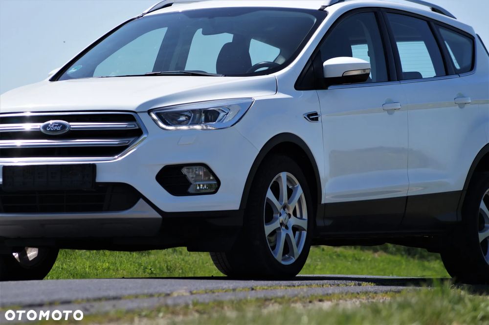 Ford Kuga - 18