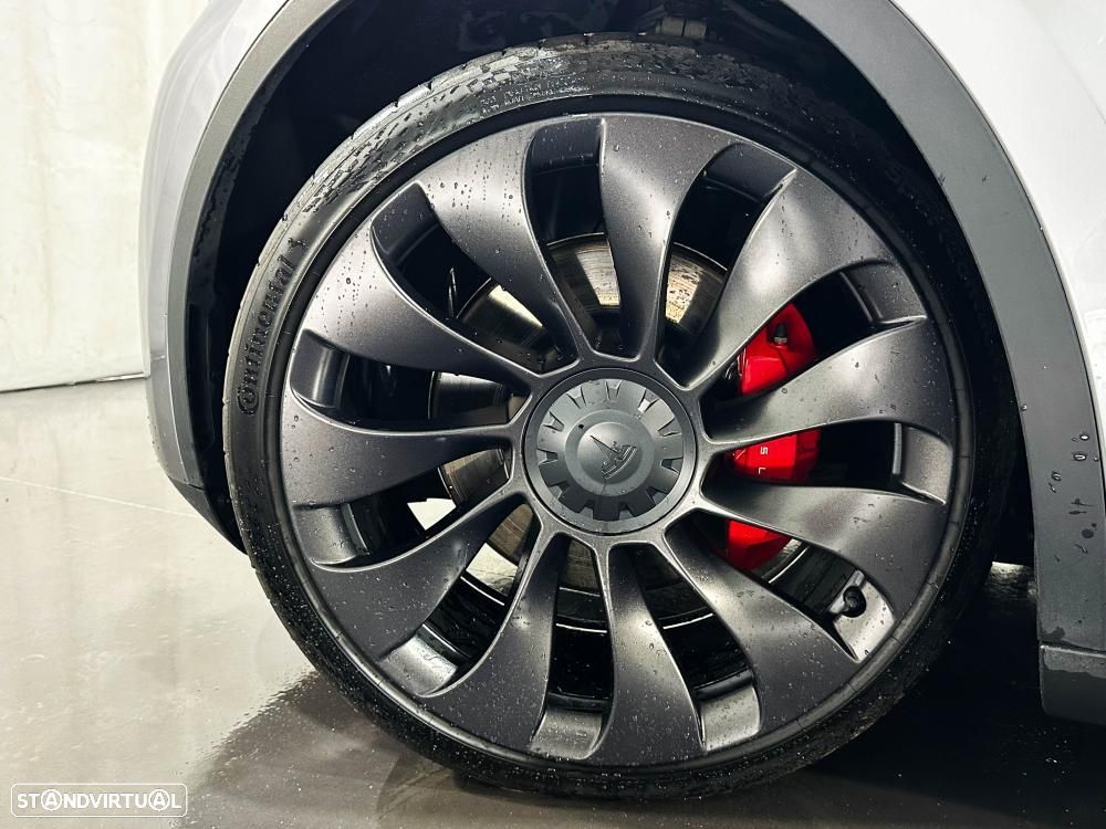 Tesla Model Y Performance Dual Motor AWD - 56