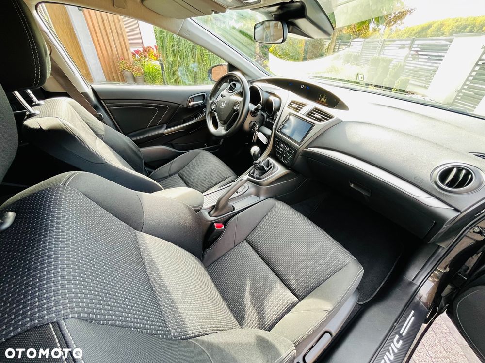 Honda Civic 1.8 Style Edition (Honda Connect+) - 30