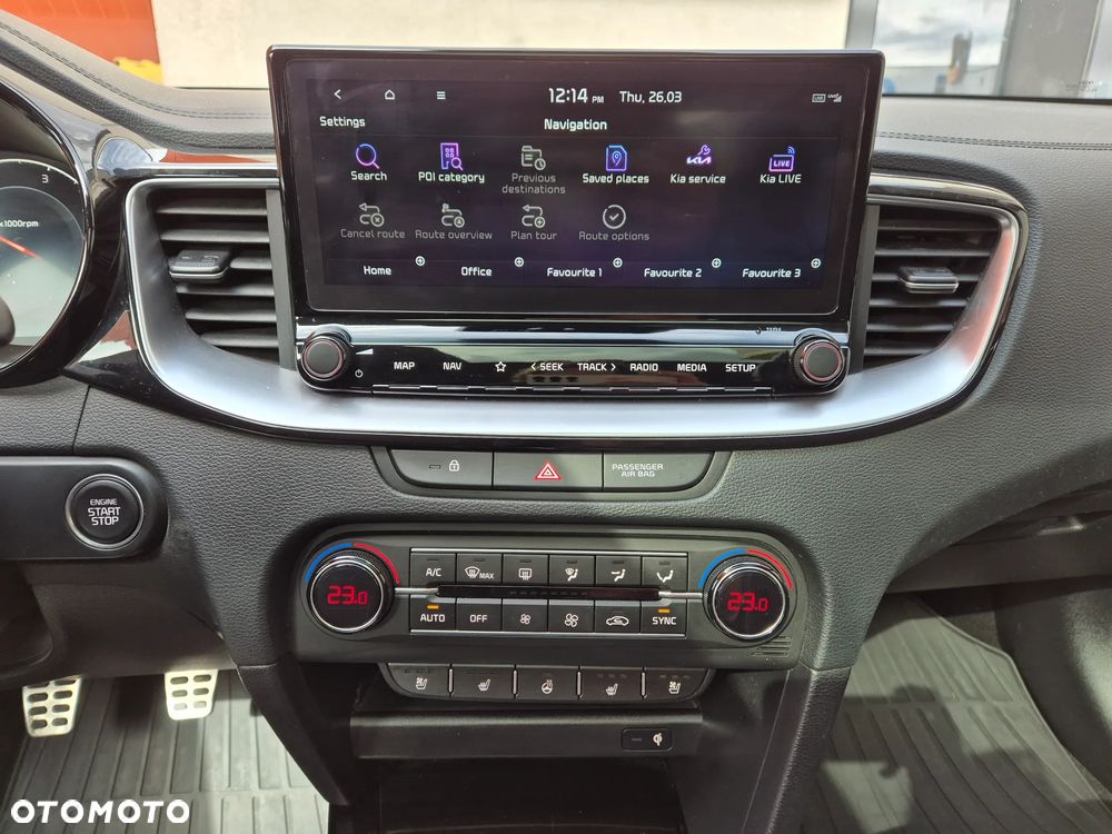 Kia XCeed - 32