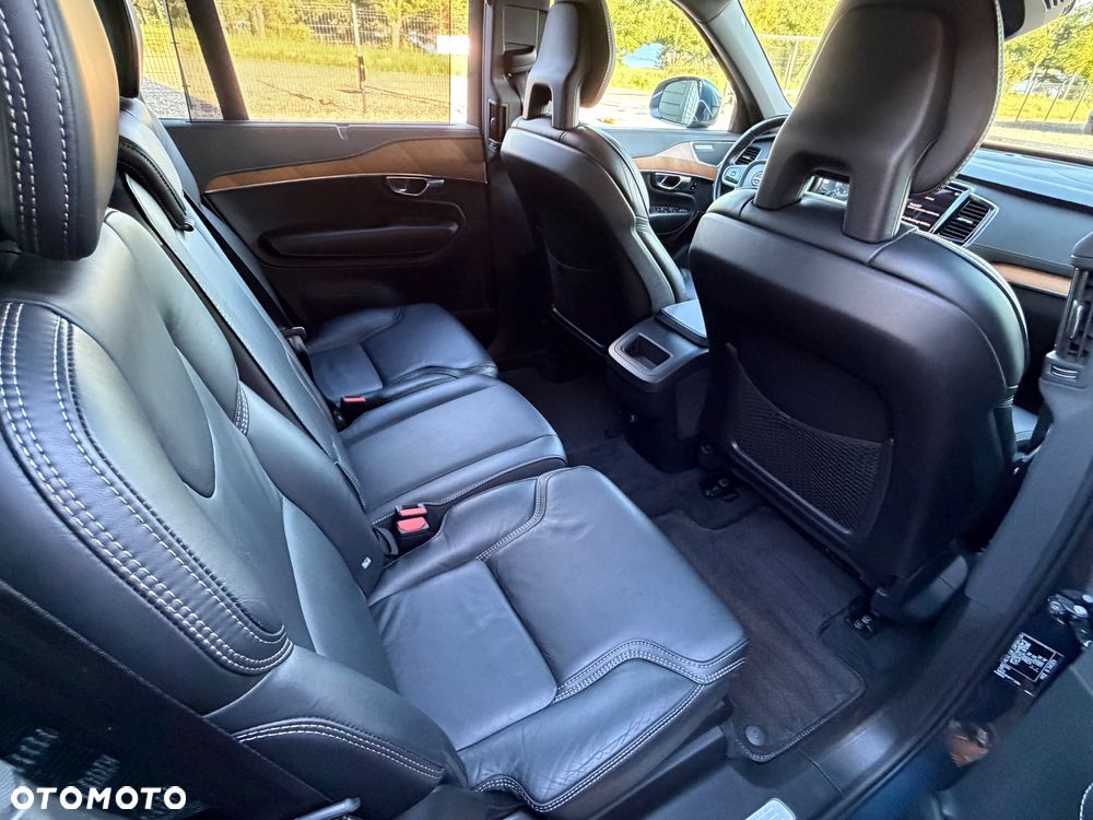 Volvo XC 90 B5 D AWD Inscription - 32