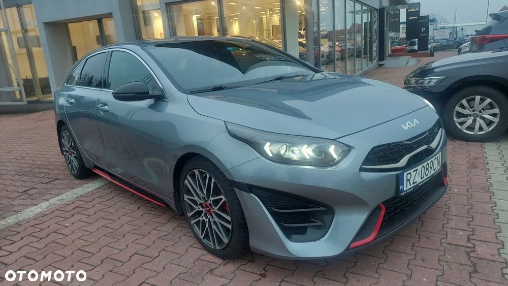 Kia ProCeed 1.6 T-GDI GT DCT - 3