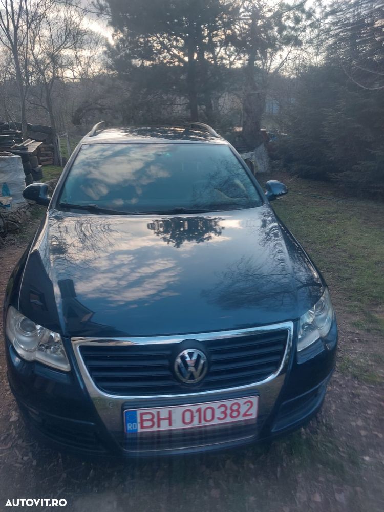 Volkswagen Passat 2.0 TDI BlueMotion Technology DPF Highline - 2
