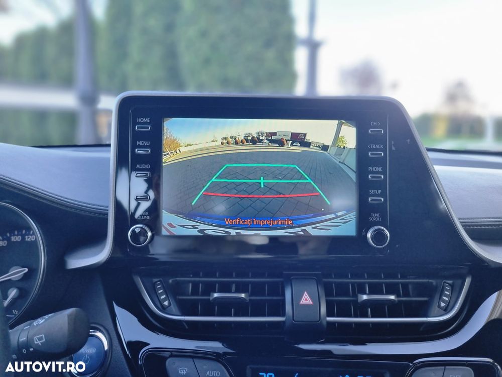 Toyota C-HR Style Selection - 17