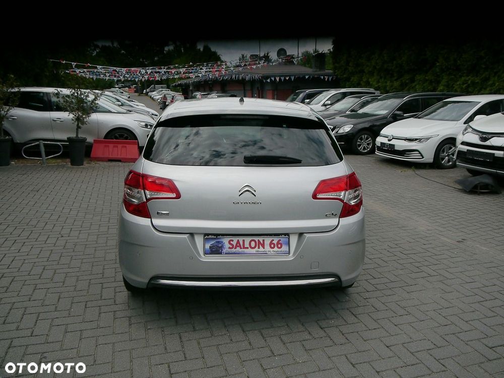 Citroën C4 e-HDi 110 Selection - 17