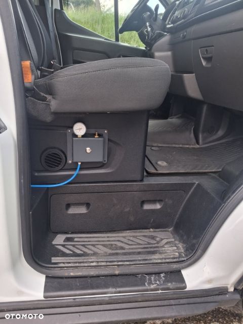 Ford TRANSIT - 9