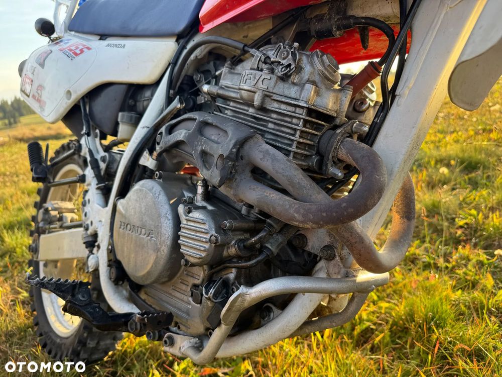 Honda XLR - 24
