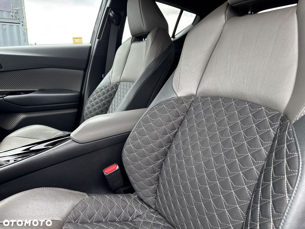 Toyota C-HR 1.8 Hybrid Executive - 16