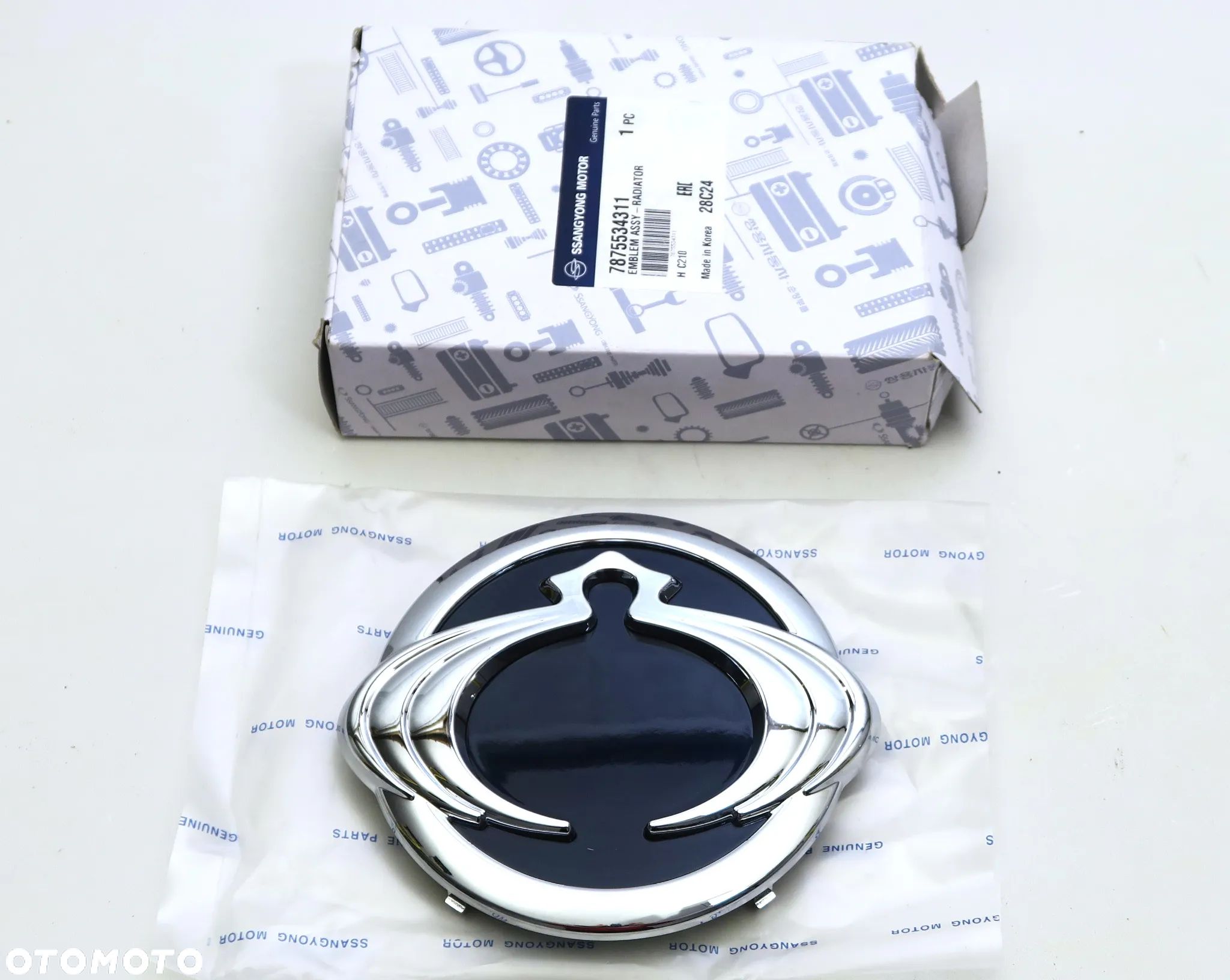 SSANGYONG TIVOLI REXTON KORANDO - znaczek EMBLEMAT logo NOWY ORYGINAŁ OE - 1