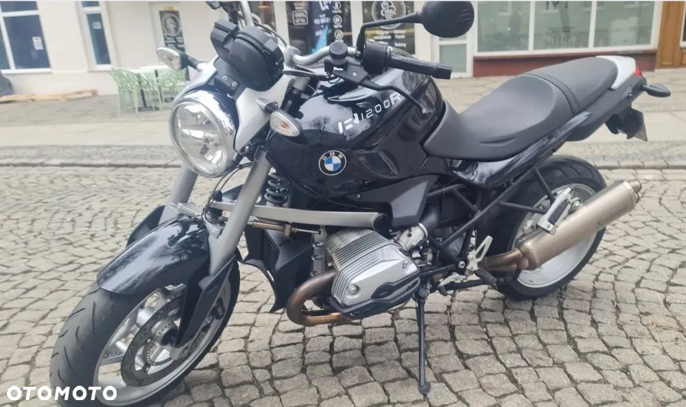 BMW R - 1