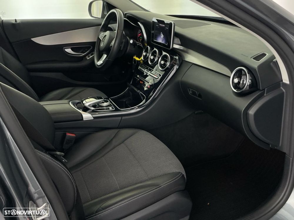 Mercedes-Benz C 350 e - 23