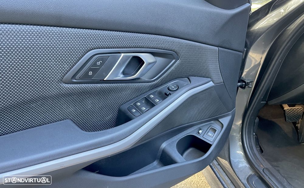 BMW 330 e Corporate Edition Auto - 10