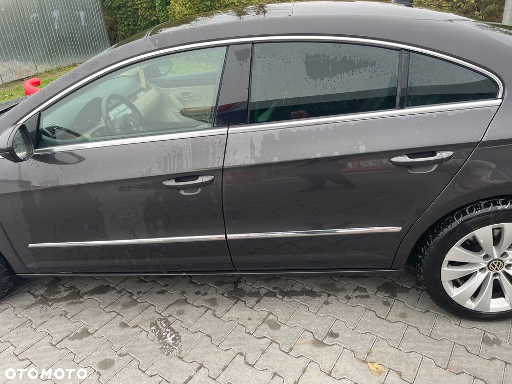 Volkswagen CC - 9