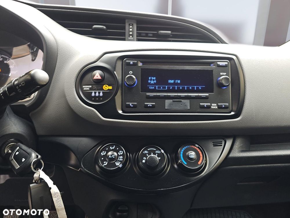 Toyota Yaris 1.5 Active - 14